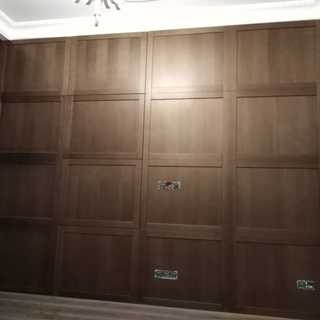 Филенчатые панели в шпоне.