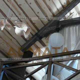 Балки потолочные из массива сосны с эффектом старения