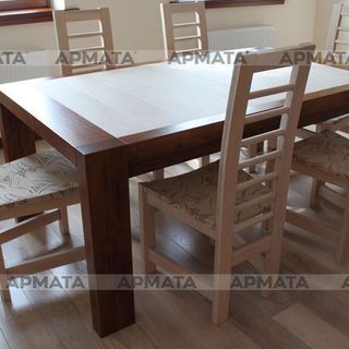 Стол из массива ясеня со вставками из керамогранита