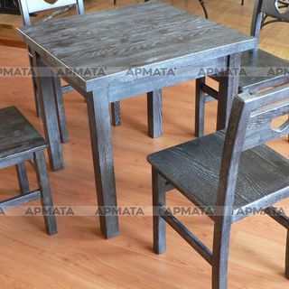 Стол и стулья для бара из массива дуба