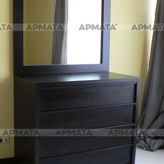 Комод и рама для зеркала в спальню. МДФ и натуральный шпон дуба. 