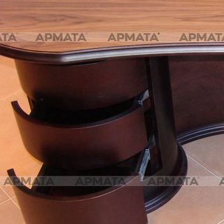 Стол руководителя с радиусными выдвижными ящиками